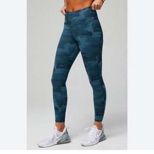 NWOT FABLETICS  DEFINE POWER HOLD  HIGH-WAISTED SZ 7/8 LEGGING